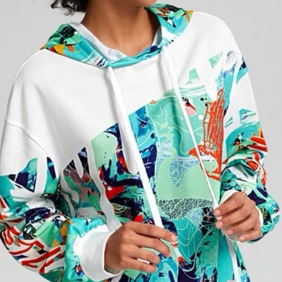 EQURIS Graphic Print Drop Shoulder Drawstring Hoodie Dress - Picture 4 of 5